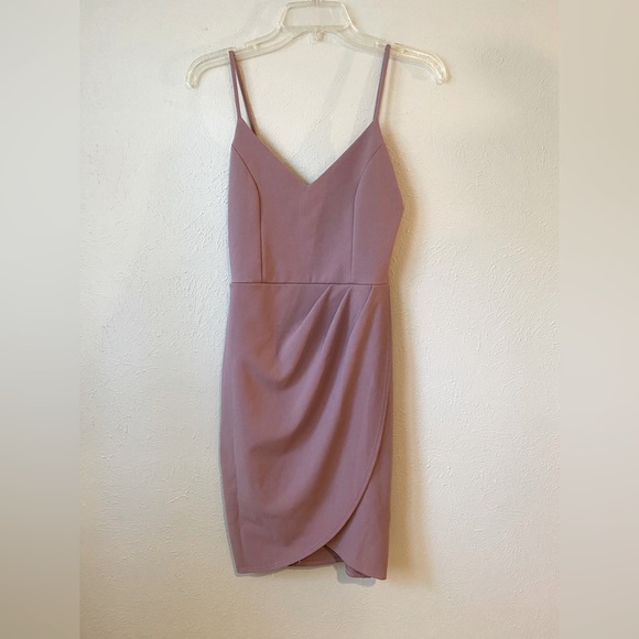 ๐
Host Pick๐
Luluโs Forever Your Girl Mauve Pink Bodycon Dress Size S - Picture 5 of 7